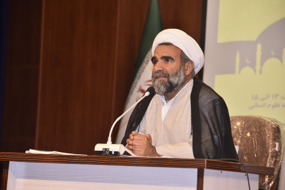 حجت الاسلام لیالی: تعبیر شبهه در نظر رهبری، تمثیل به تحریم و بهره‌مندی از آن
