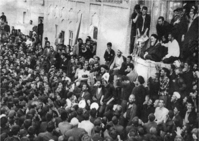 نقش قم در پیروزی انقلاب اسلامی و نهضت امام خمینی